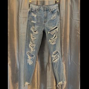 American Eagle blue women’s size 0 Mom Jeans